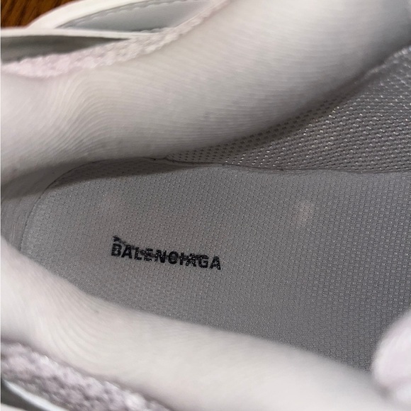 Balenciaga Track Sneaker - Picture 7 of 10